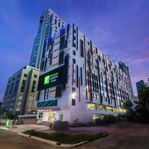 Holiday Inn Express & Suites Johor Bahru By Ihg